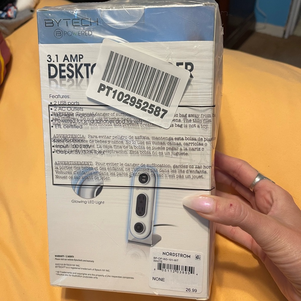 BYTECH 3.1 amp Desktop Charger - Picture 6 of 6